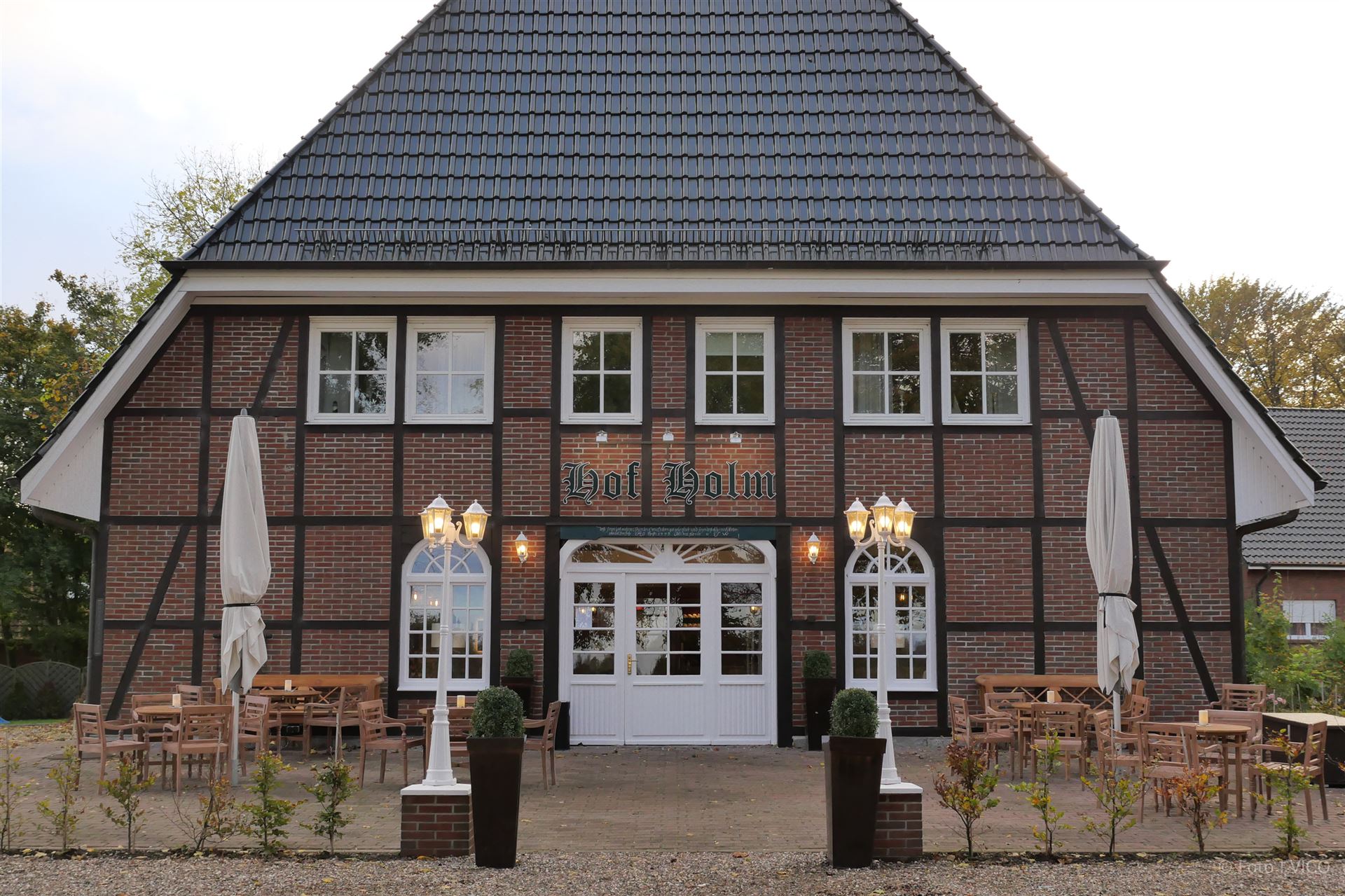 hof-holm-ansicht2